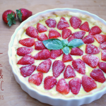 Tarte aux fraises et sa crème pâtissière au basilic d'après la recette Herta - © Crookies